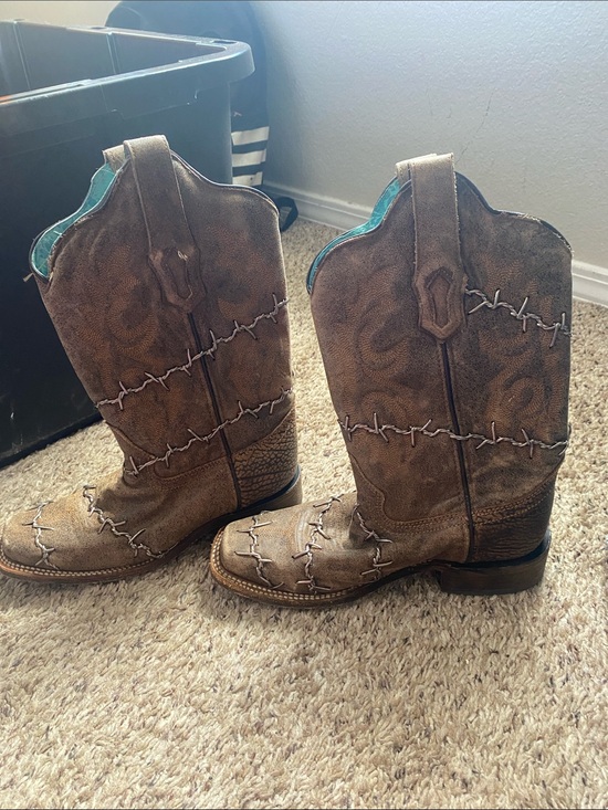 Corral Shoes - Corral Brown Western Heeled Boots with Turquoise Lining